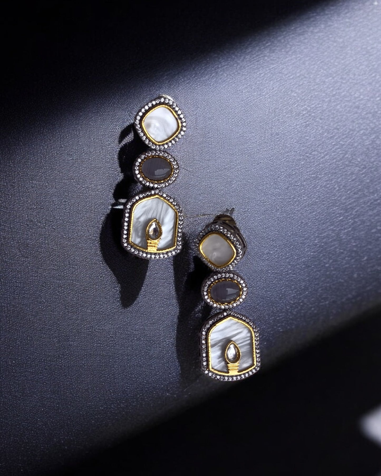 CHANDRIKA MOP DANGLER
