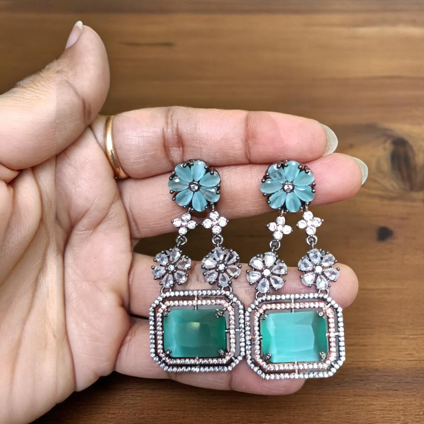 RIVA PEACH ZIRCONIA DANGLER