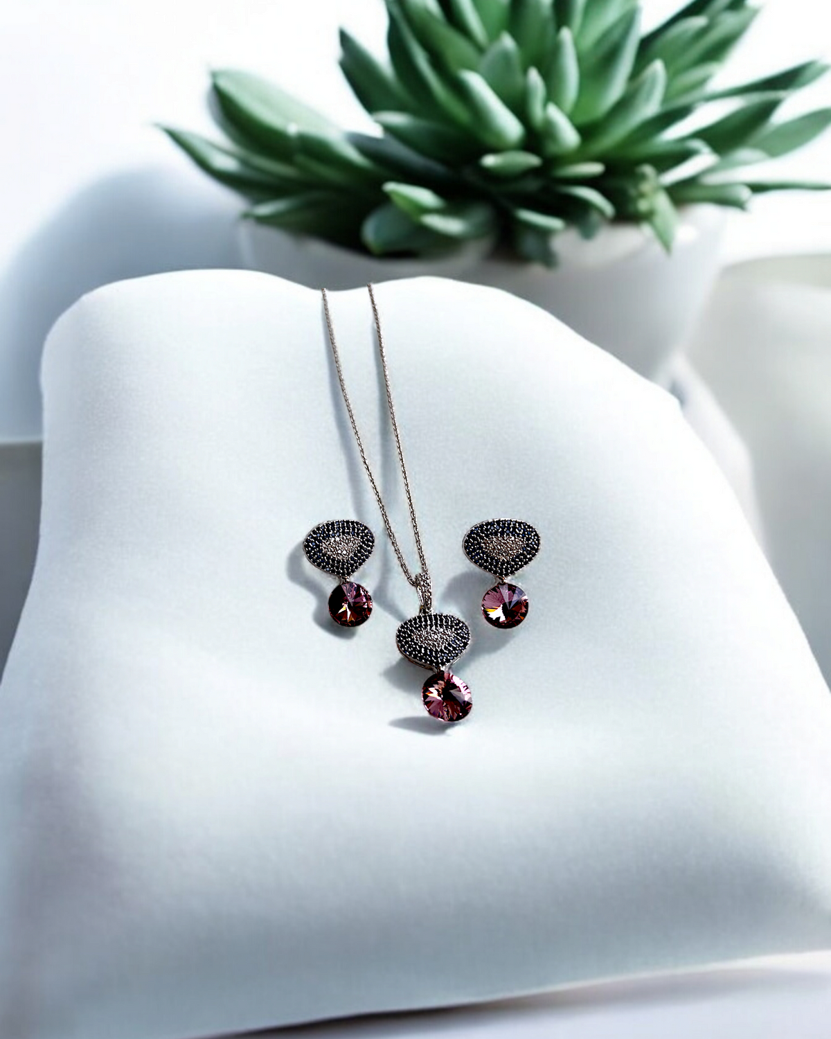 SILVER JIYA ZIRCONIA PENDENT SET