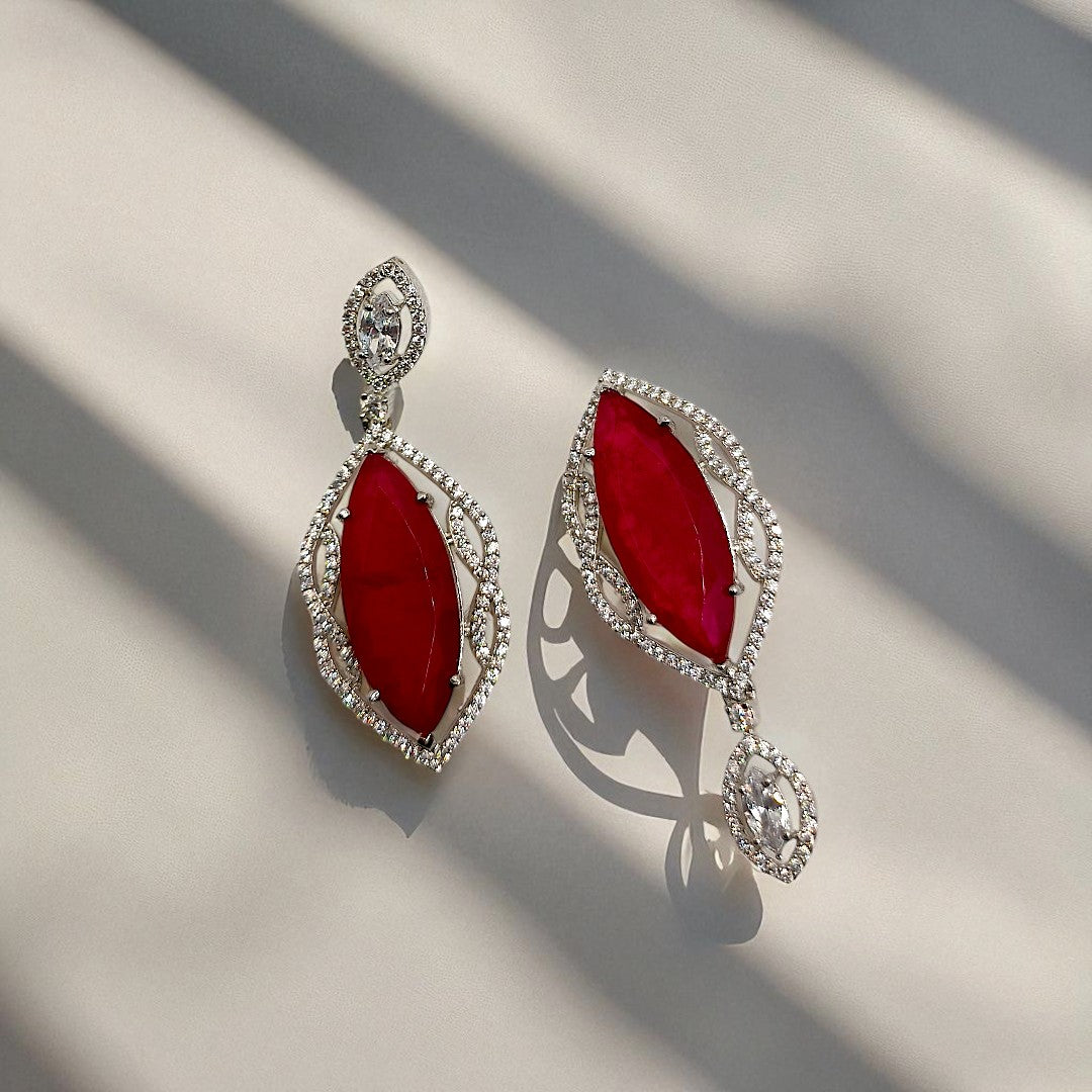 ZIVA DOUBLET STONE DANGLER