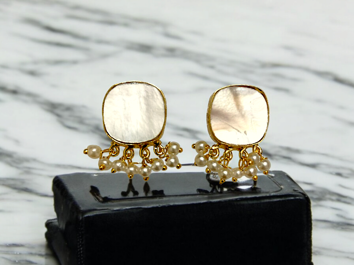 RADIANT MOP STUD