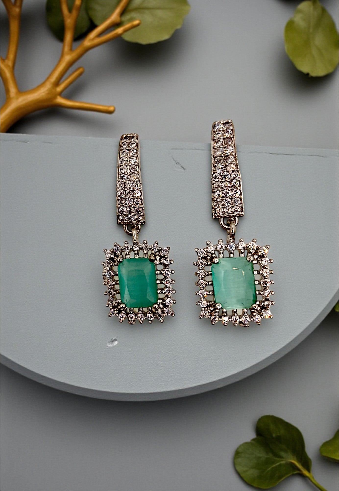 AD MINT DROP EARRINGS