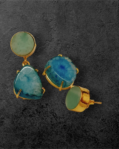 BLUE AGATE DANGLER