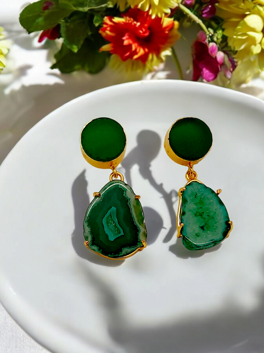 GREEN AGATE DANGLER