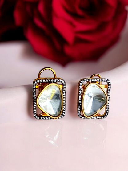 AAROHI MOISSANITE STUD