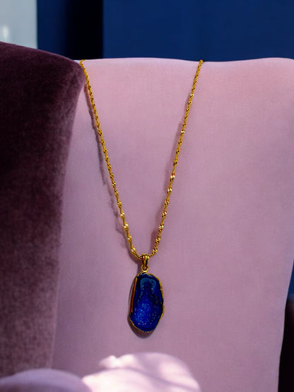 DEEP SEA BLUE PENDENT