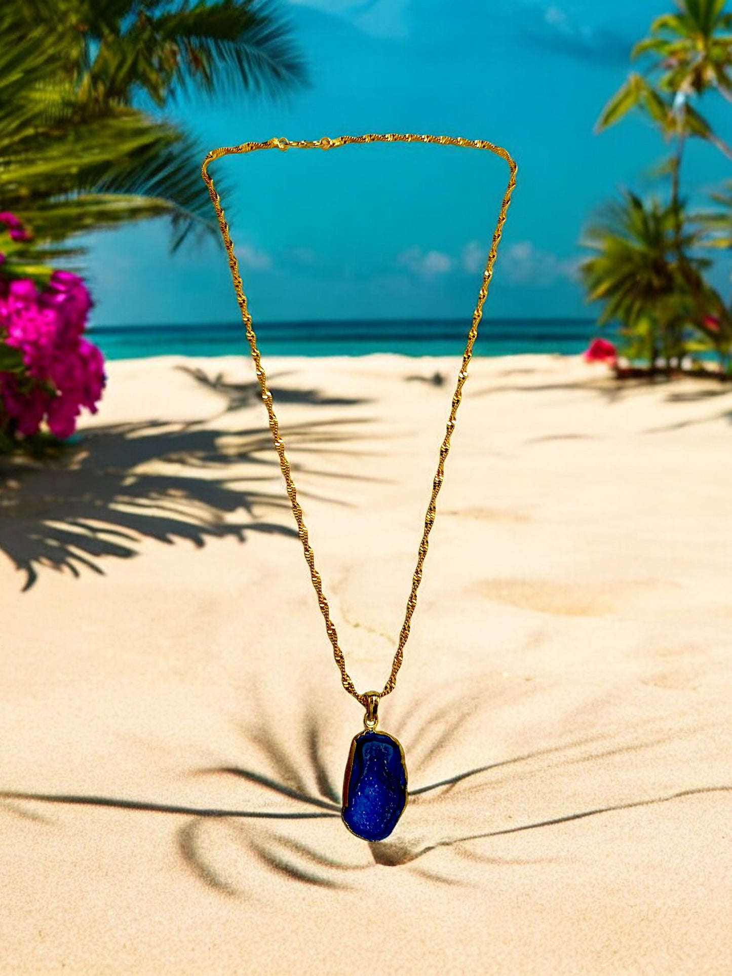 DEEP SEA BLUE PENDENT