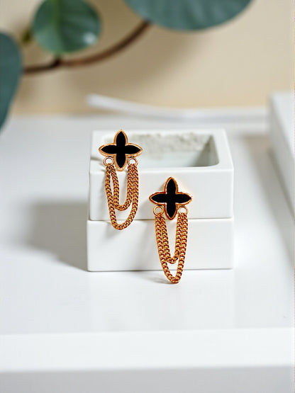 CLOVER CHAIN DANGLE EARRINGS