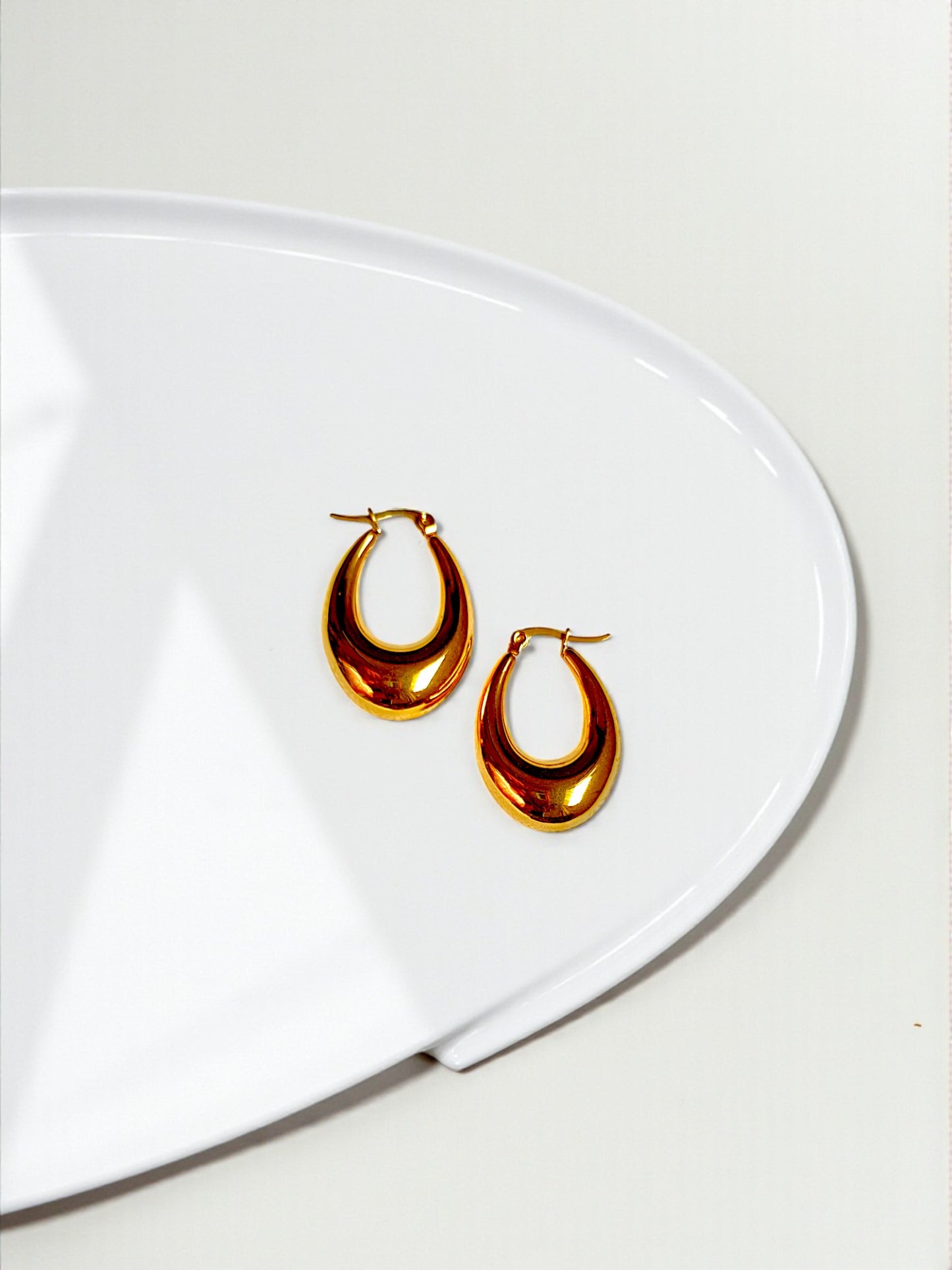 GOLD HOOP EARRINGS