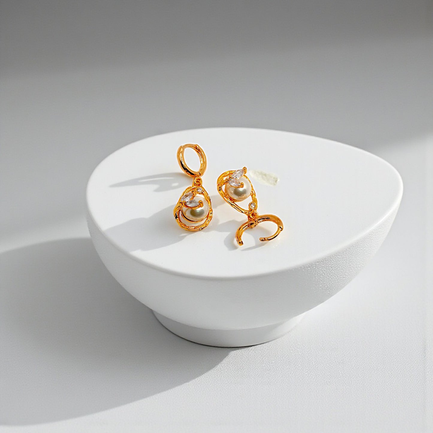 GOLD  PEARL DROP EARRINGS
