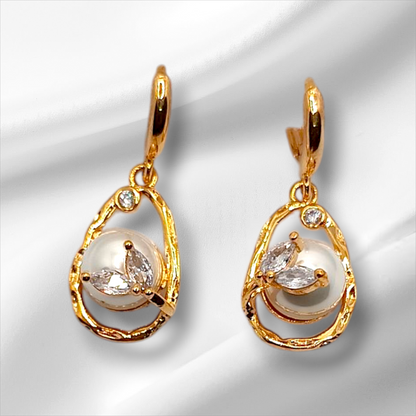 GOLD  PEARL DROP EARRINGS