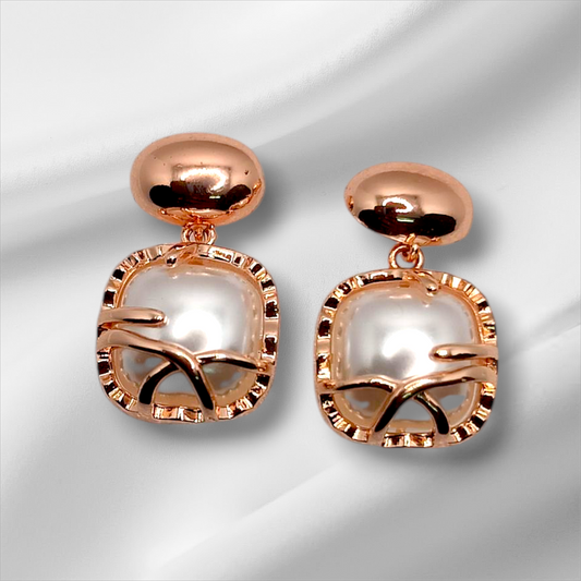 MINI PEARL DROP EARRINGS
