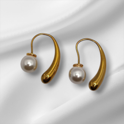 PEARL WATERDROP EARRINGS