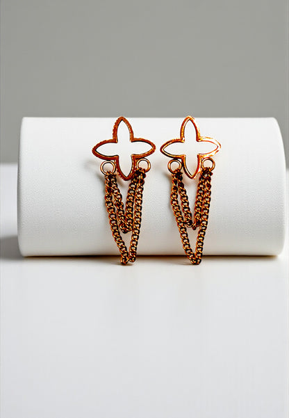 WHITE CLOVER CHAIN EARRINGS